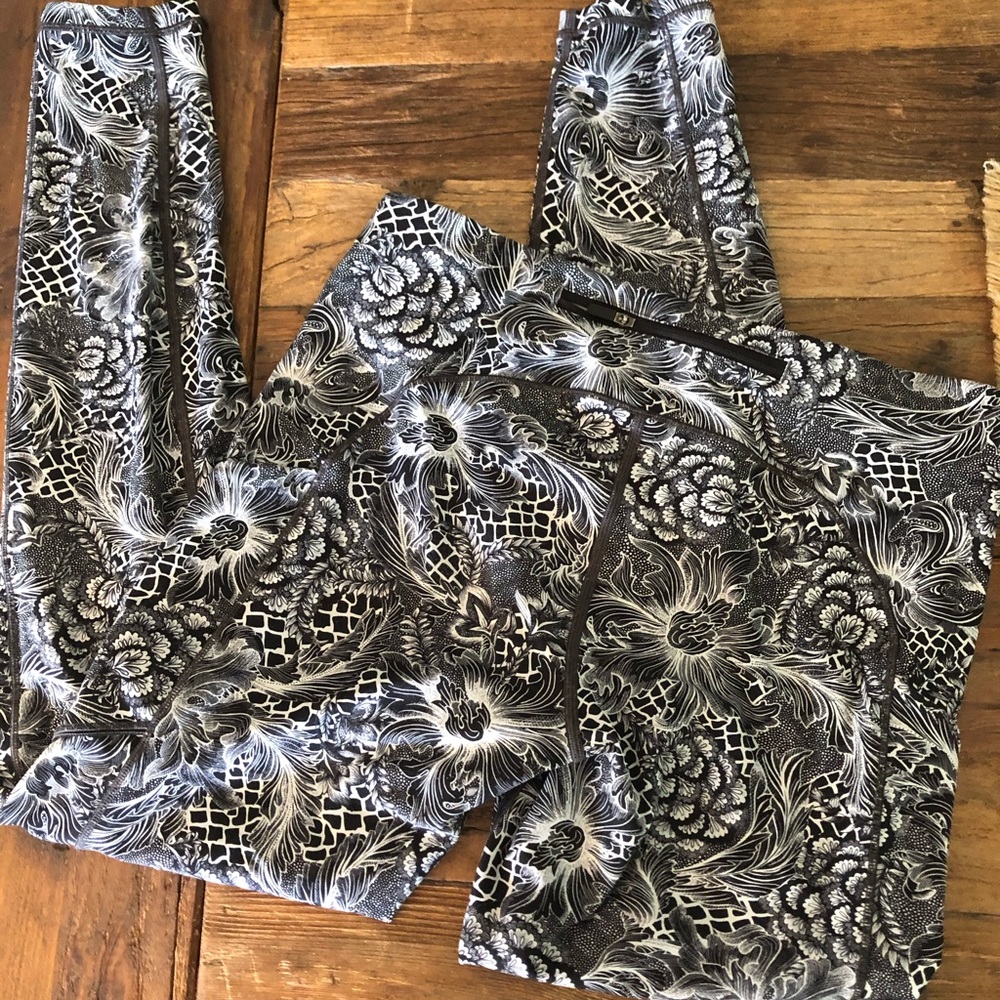 Lululemon fast and free size 10 leggings